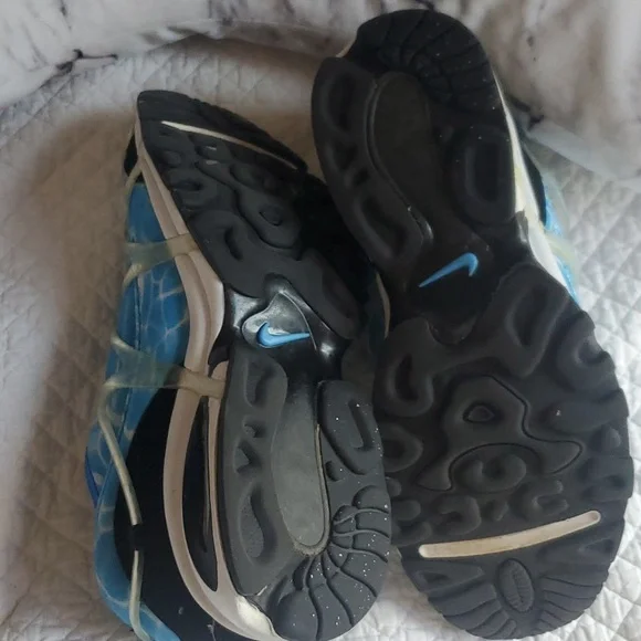 Nike Air Kikini SE Men's Shoes - Picture 6 of 11